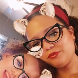 Meet your Posher, Britney